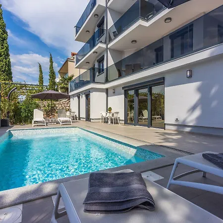 Sandstrandnahe Mit Pool *